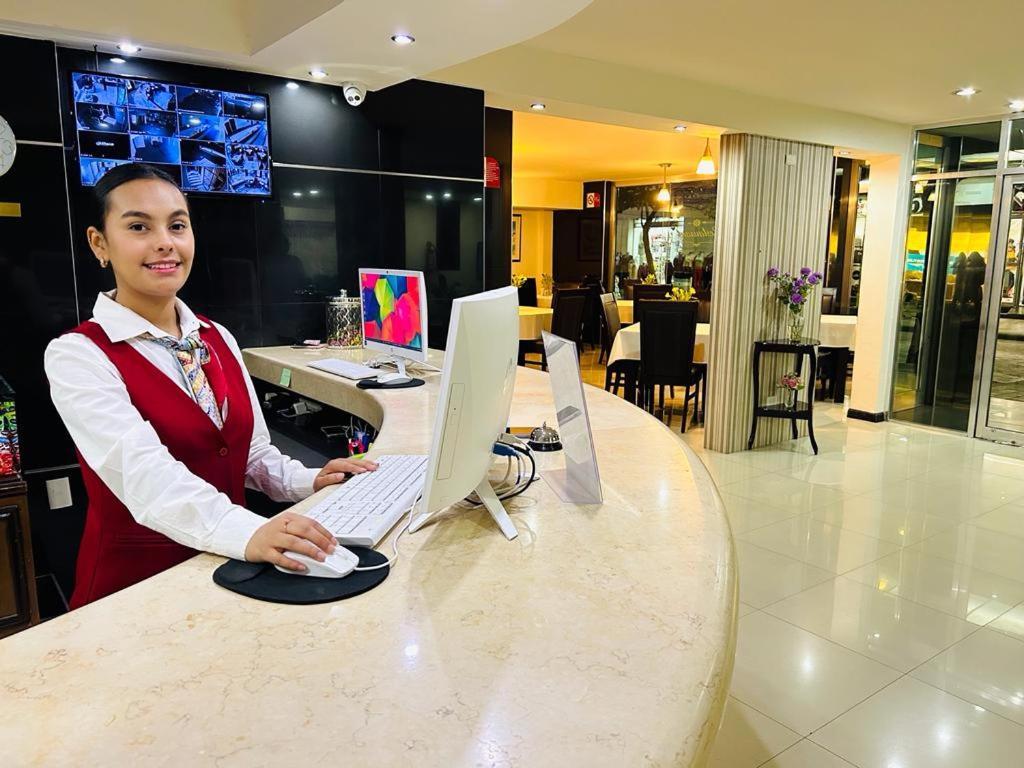 Hotel Francis Culiacán Zewnętrze zdjęcie